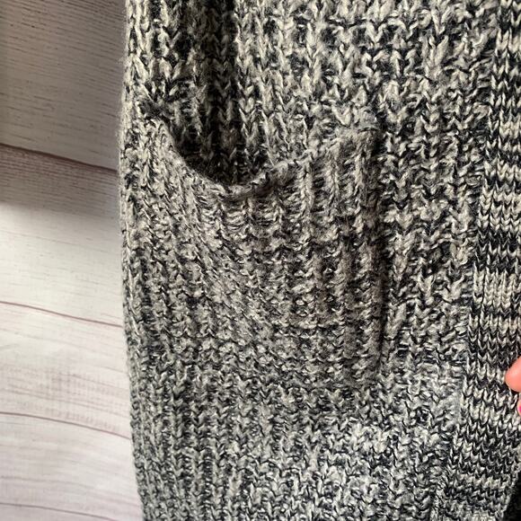 Ashley by 26 International Long Knit Sweater Open Front Pockets Size Medium - Picture 5 of 16